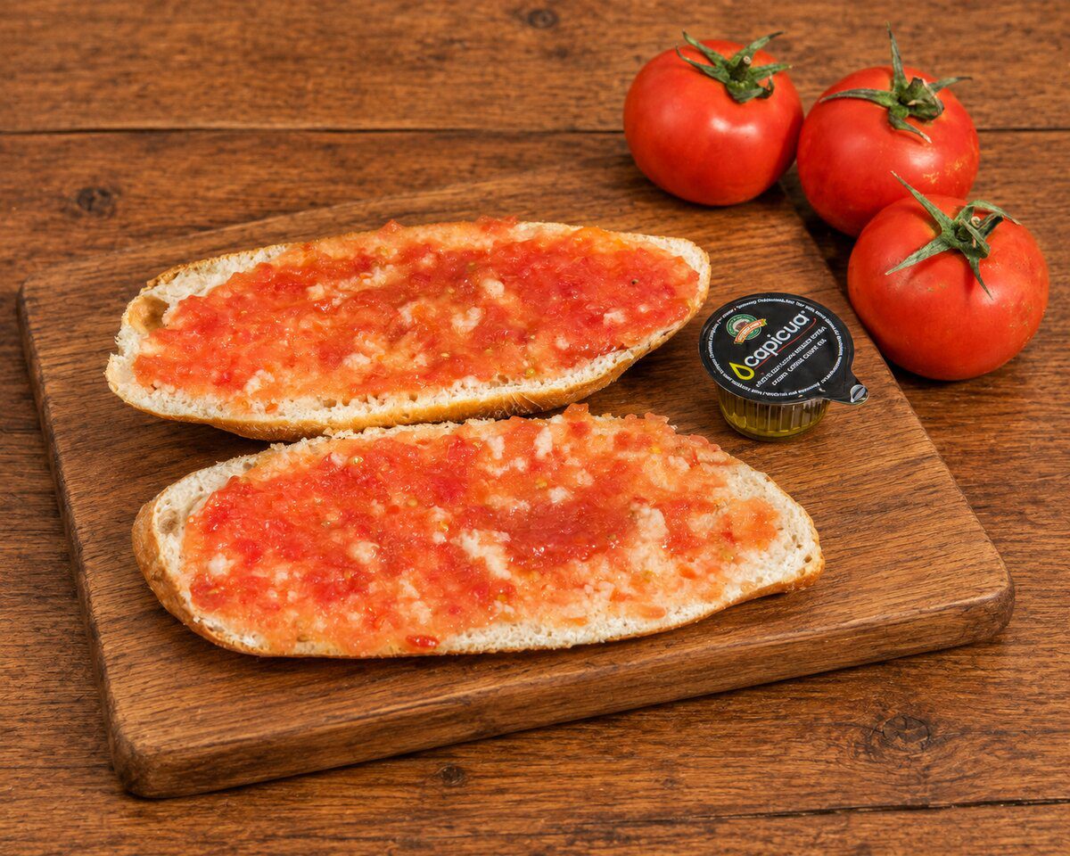 Tostas de tomate y aceite